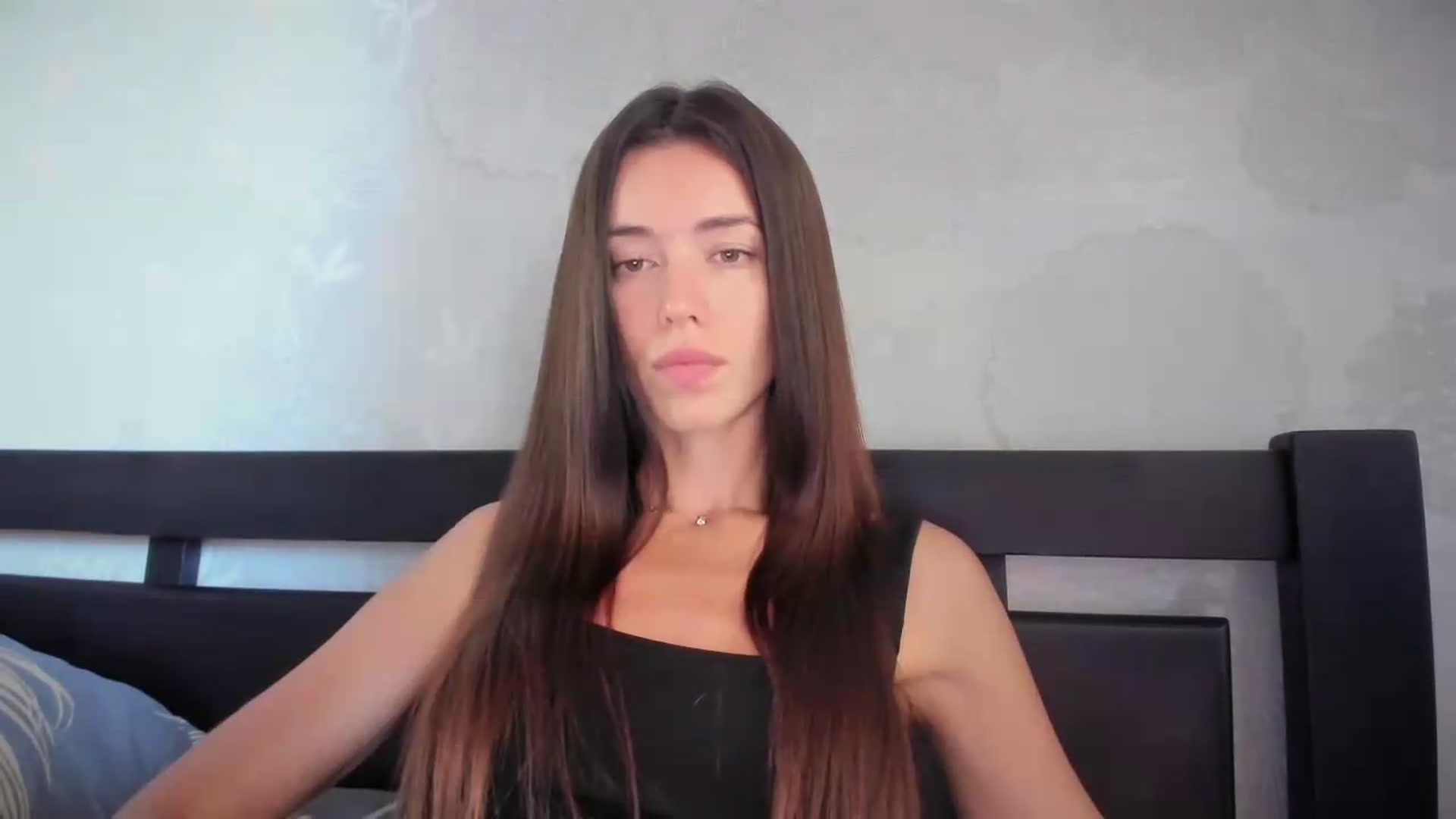 Gallery image thumbnail from laurensaenz's myfreecams stream on, 08/21/2026, 08:59 image 4 of 20