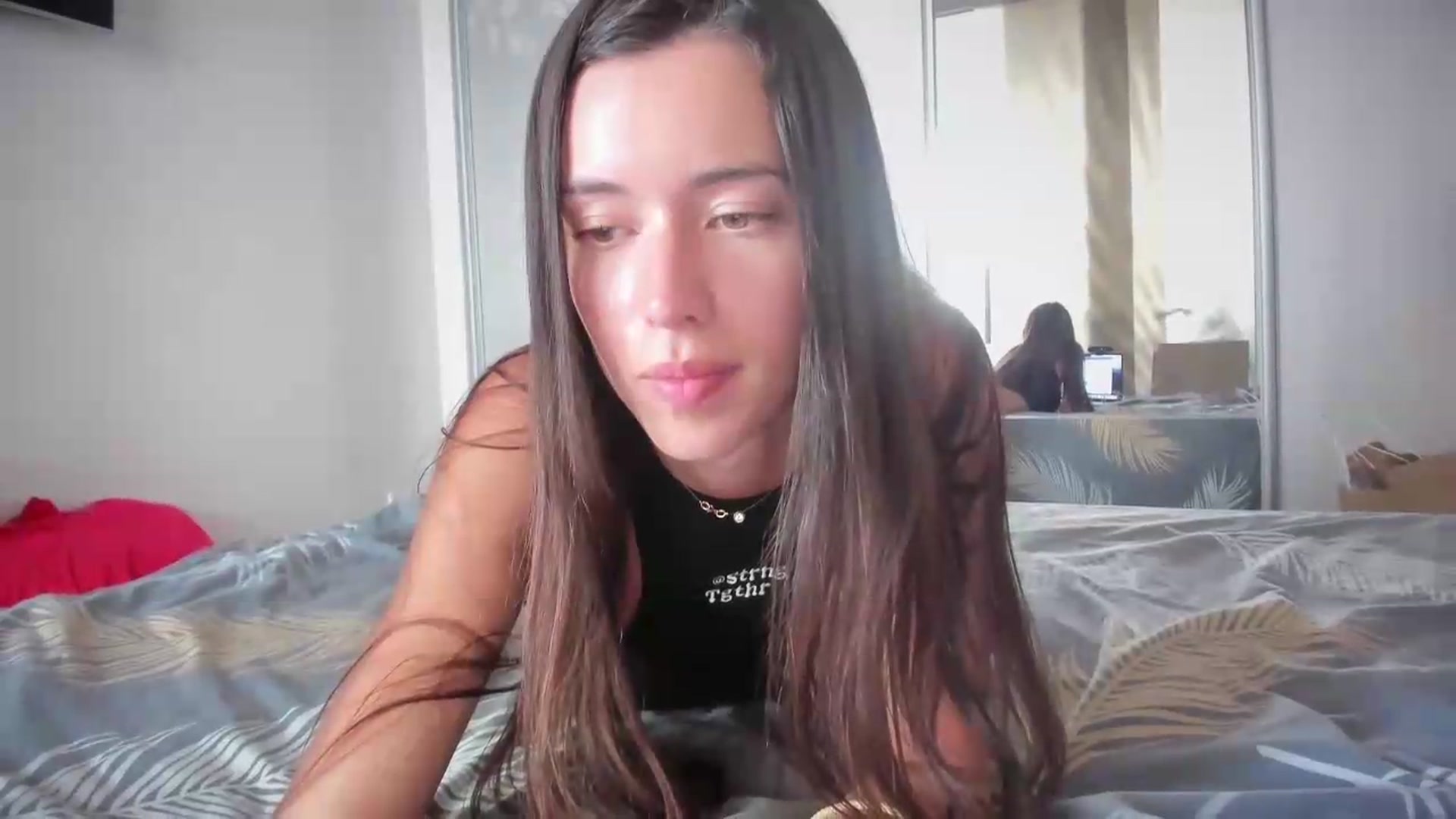 Gallery image thumbnail from laurensaenz's myfreecams stream on, 08/25/2026, 09:52 image 17 of 20