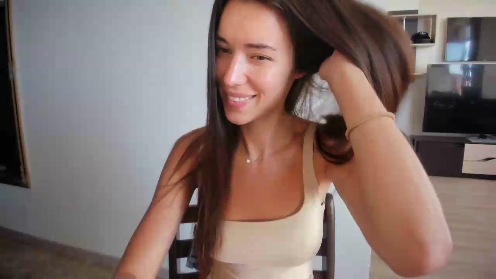 Gallery image thumbnail from laurensaenz's myfreecams stream on, 08/31/2026, 08:14 image 3 of 20