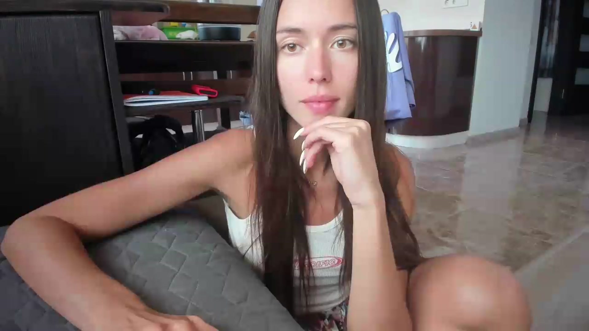 Gallery image thumbnail from laurensaenz's myfreecams stream on, 09/01/2026, 15:17 image 6 of 20