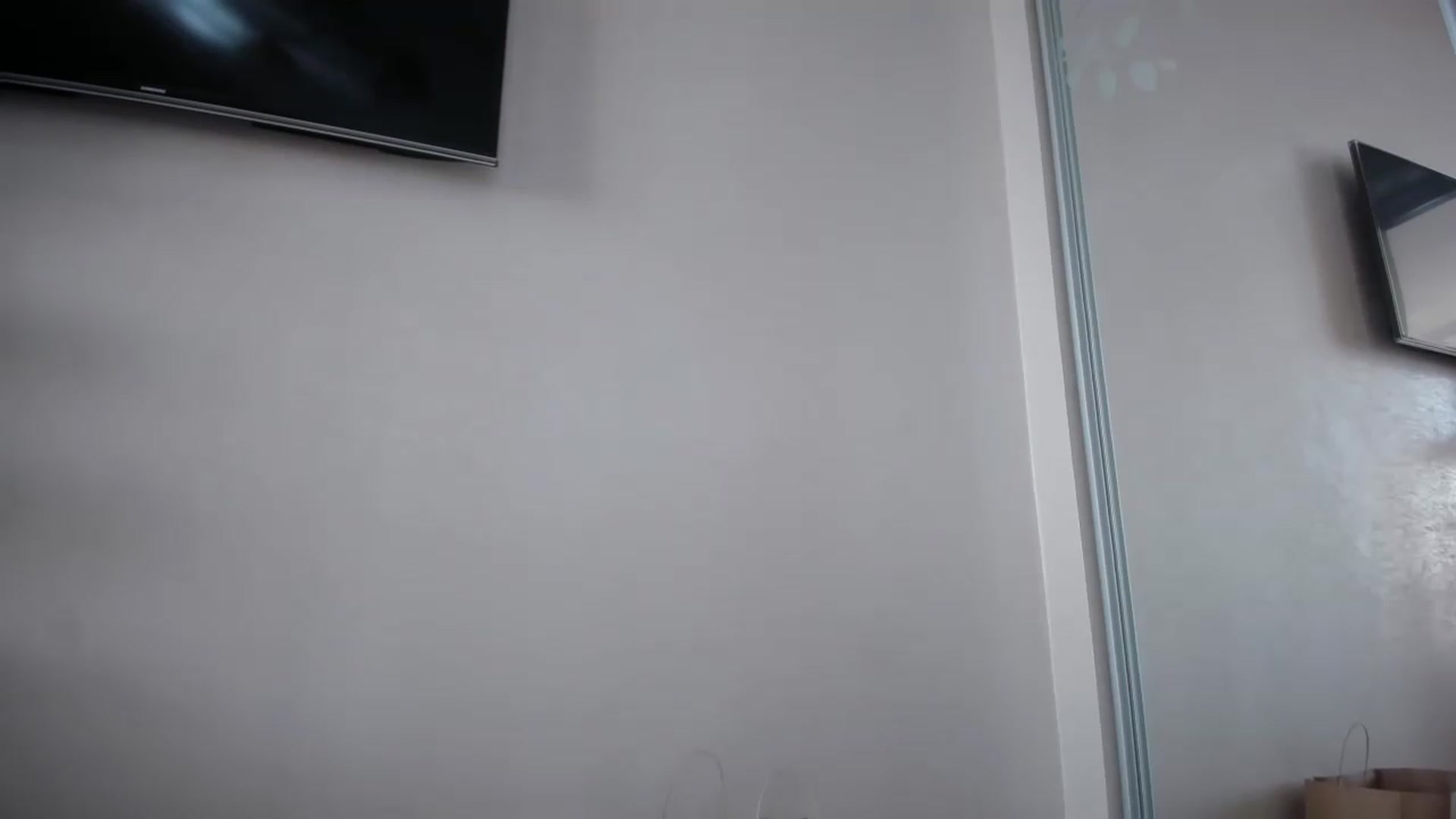 Gallery image thumbnail from laurensaenz's myfreecams stream on, 09/02/2026, 07:59 image 5 of 20
