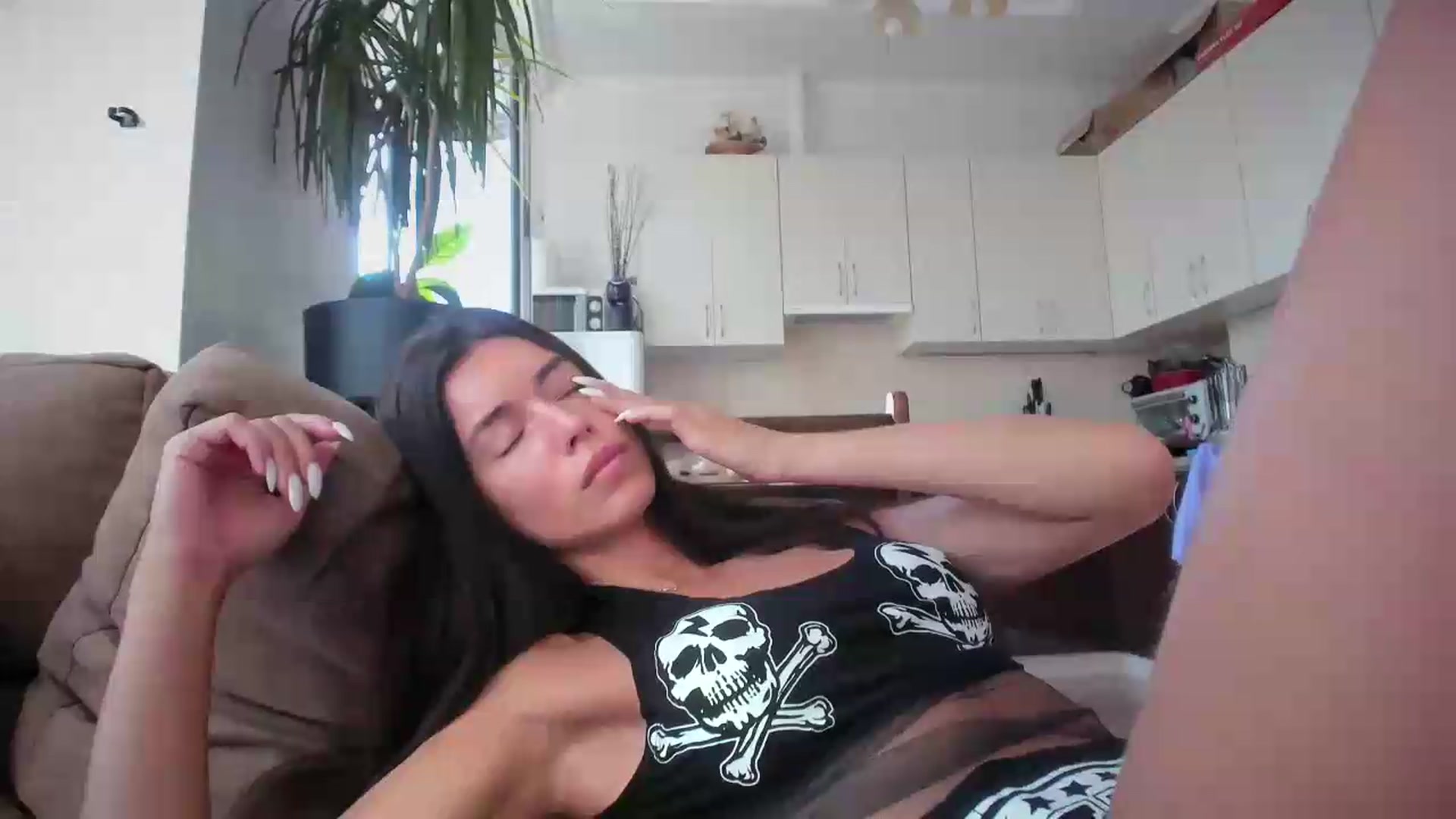 Gallery image thumbnail from laurensaenz's myfreecams stream on, 09/11/2026, 07:40 image 5 of 20