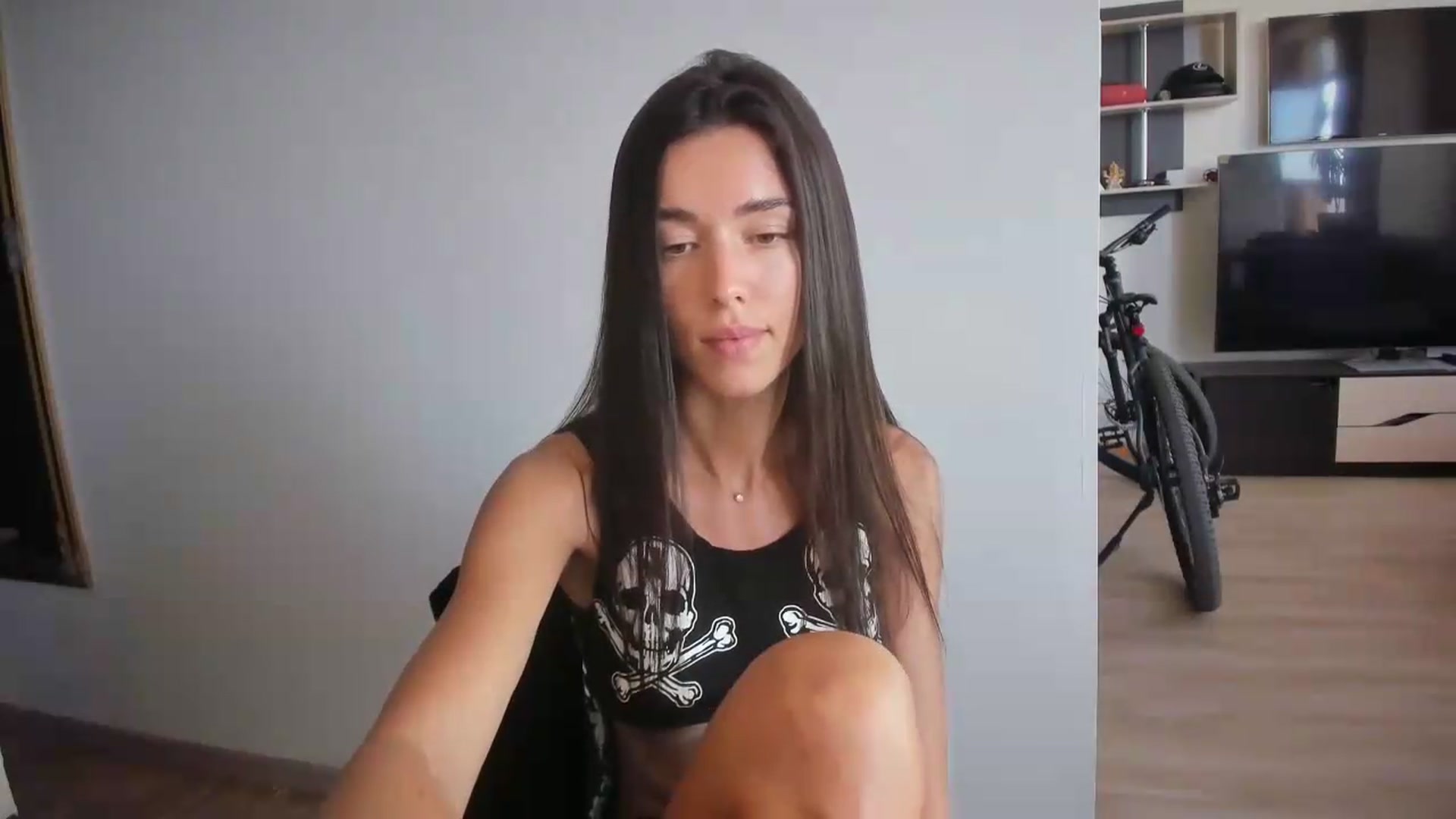 Gallery image thumbnail from laurensaenz's myfreecams stream on, 09/11/2026, 09:20 image 16 of 20