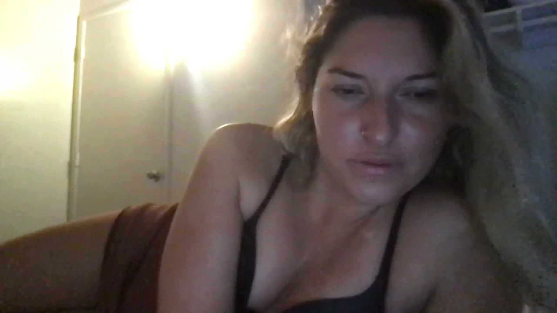 Gallery image thumbnail from lavagurl's myfreecams stream on, 09/10/2024, 11:35 image 16 of 20