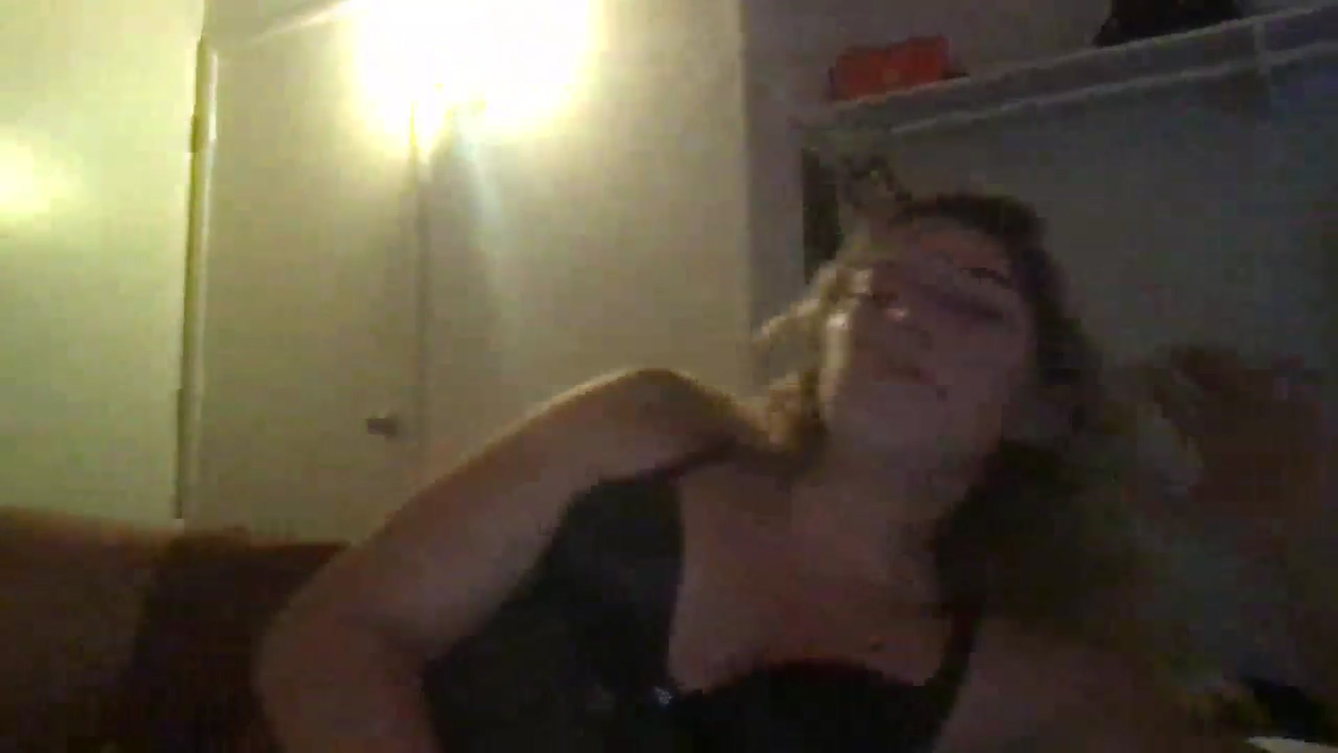 Gallery image thumbnail from lavagurl's myfreecams stream on, 09/10/2024, 11:35 image 8 of 20
