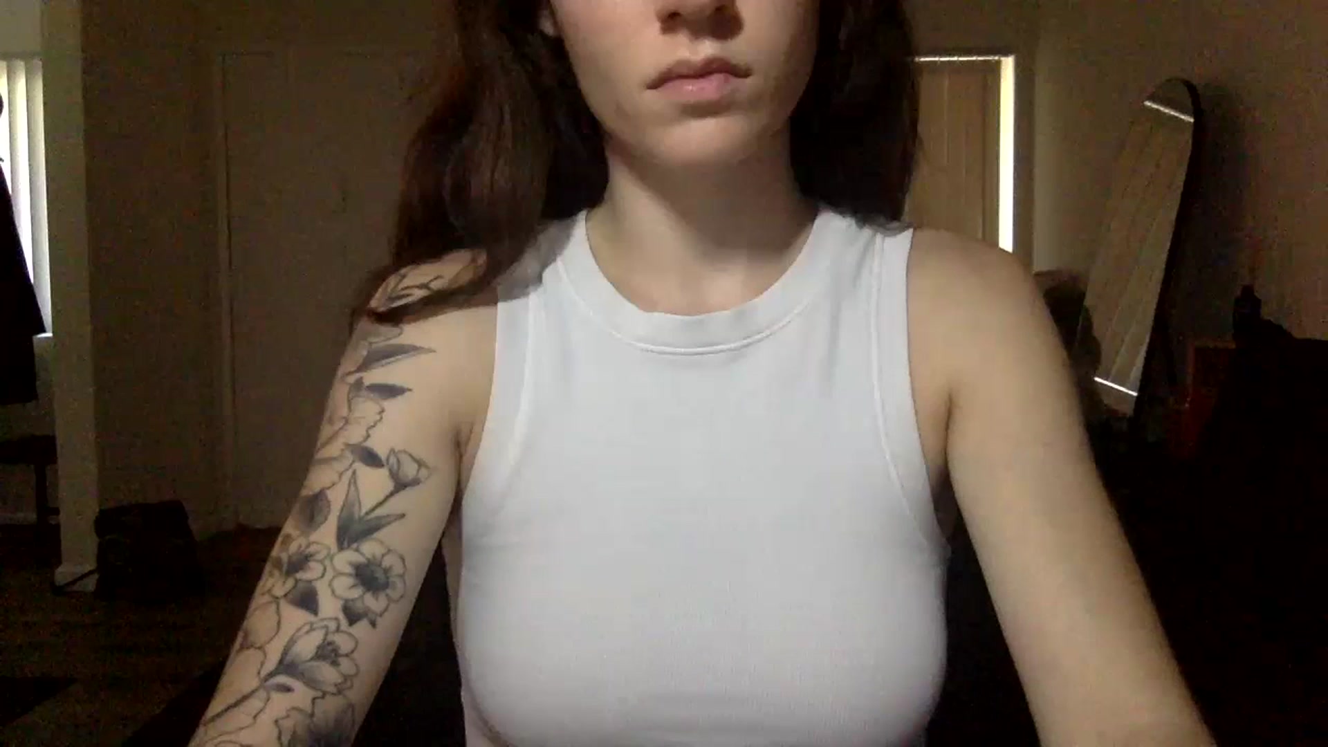 Gallery image thumbnail from laylamariee's myfreecams stream on, 07/04/2023, 23:40 image 15 of 20