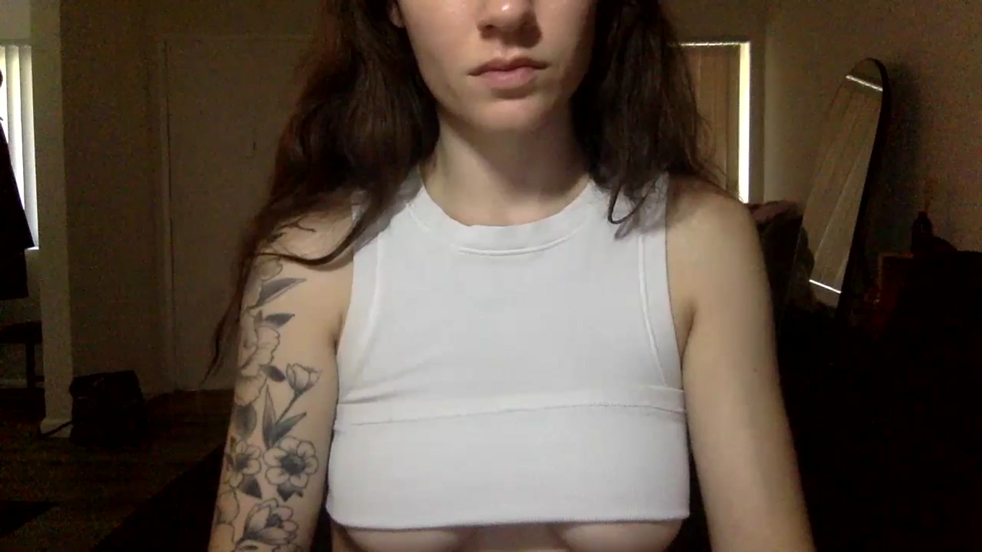 Gallery image thumbnail from laylamariee's myfreecams stream on, 07/04/2023, 23:40 image 8 of 20