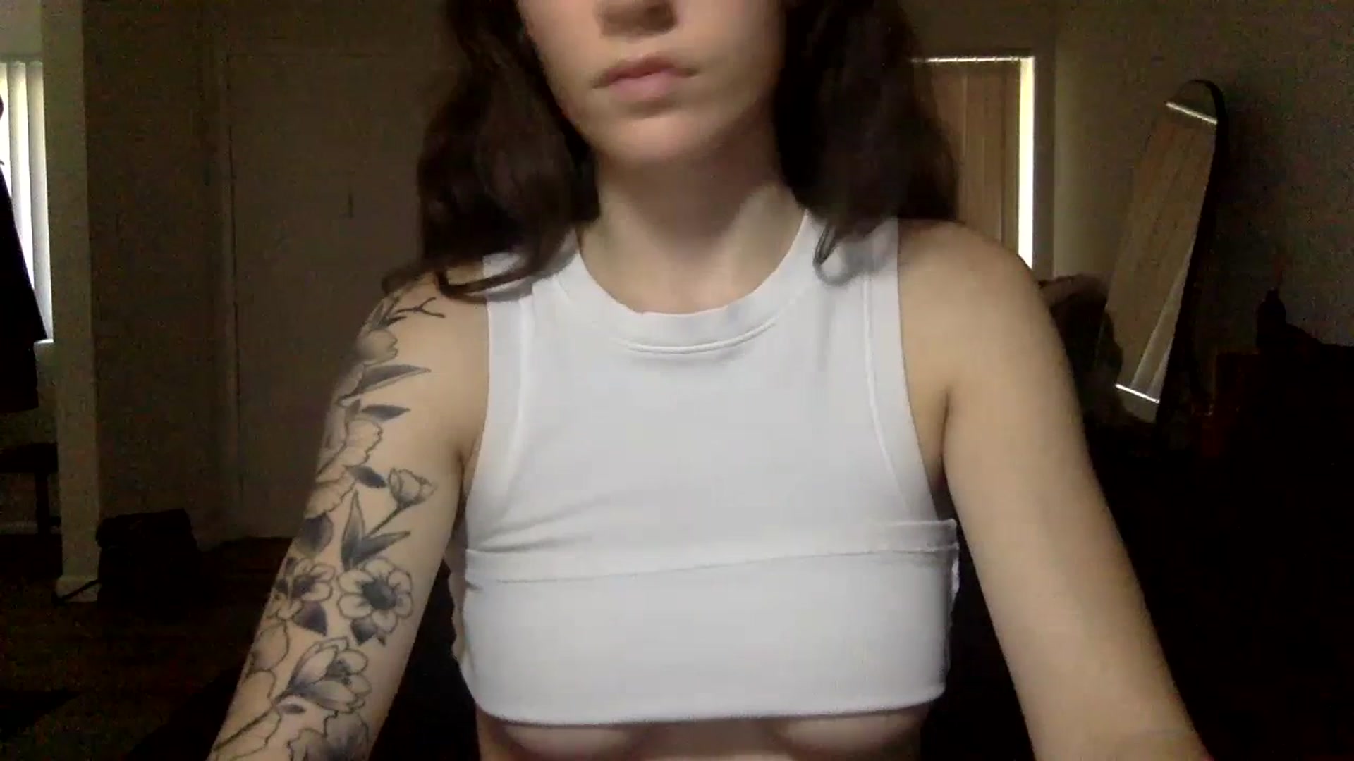 Gallery image thumbnail from laylamariee's myfreecams stream on, 07/04/2023, 23:40 image 2 of 20