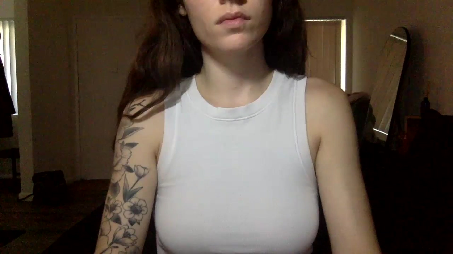 Gallery image thumbnail from laylamariee's myfreecams stream on, 07/04/2023, 23:40 image 17 of 20