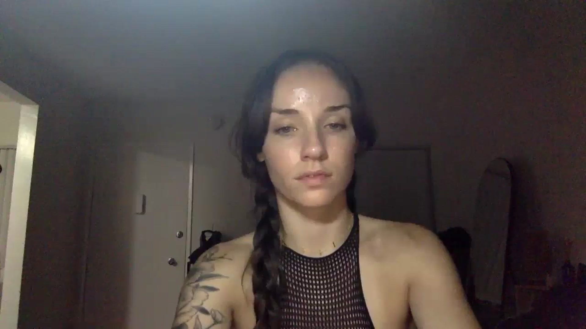 Gallery image thumbnail from laylamariee's myfreecams stream on, 08/10/2023, 03:53 image 18 of 20