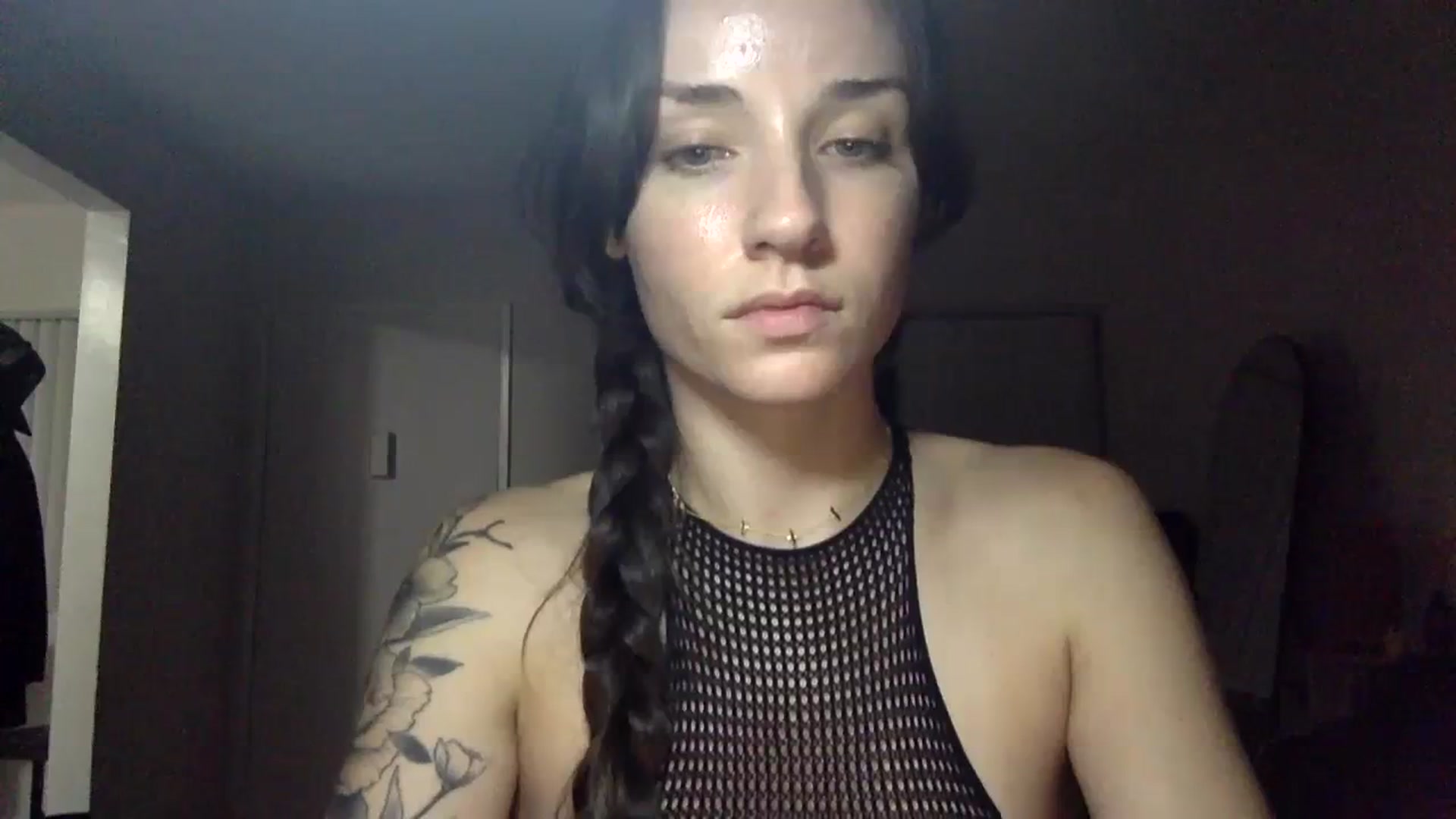 Gallery image thumbnail from laylamariee's myfreecams stream on, 08/10/2023, 03:53 image 16 of 20