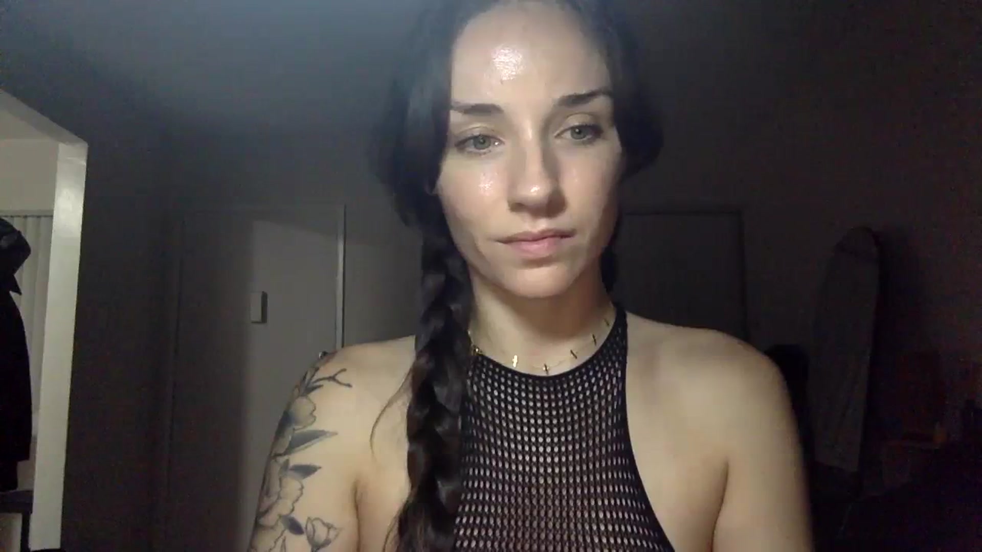 Gallery image thumbnail from laylamariee's myfreecams stream on, 08/10/2023, 03:53 image 15 of 20