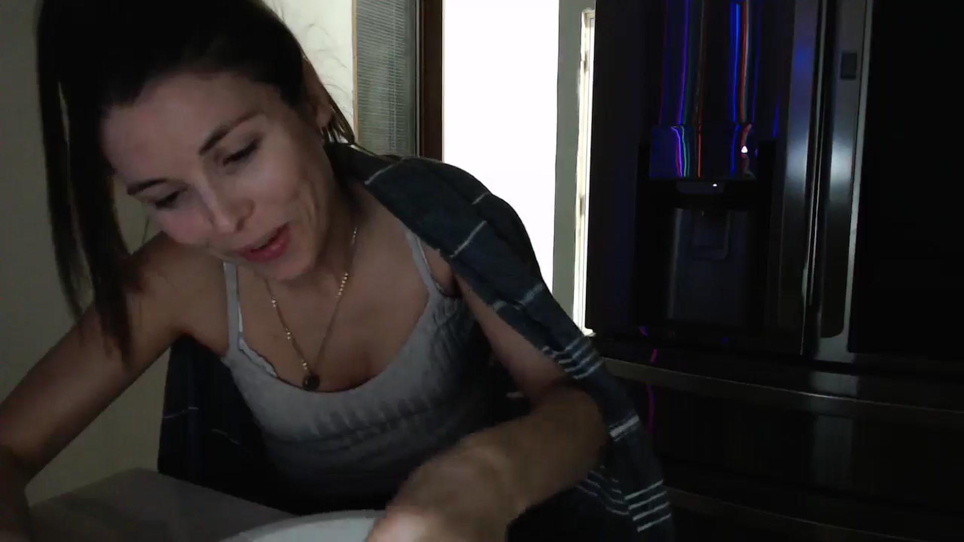Gallery image thumbnail from le_lea's myfreecams stream on, 01/02/2025, 06:08 image 16 of 20