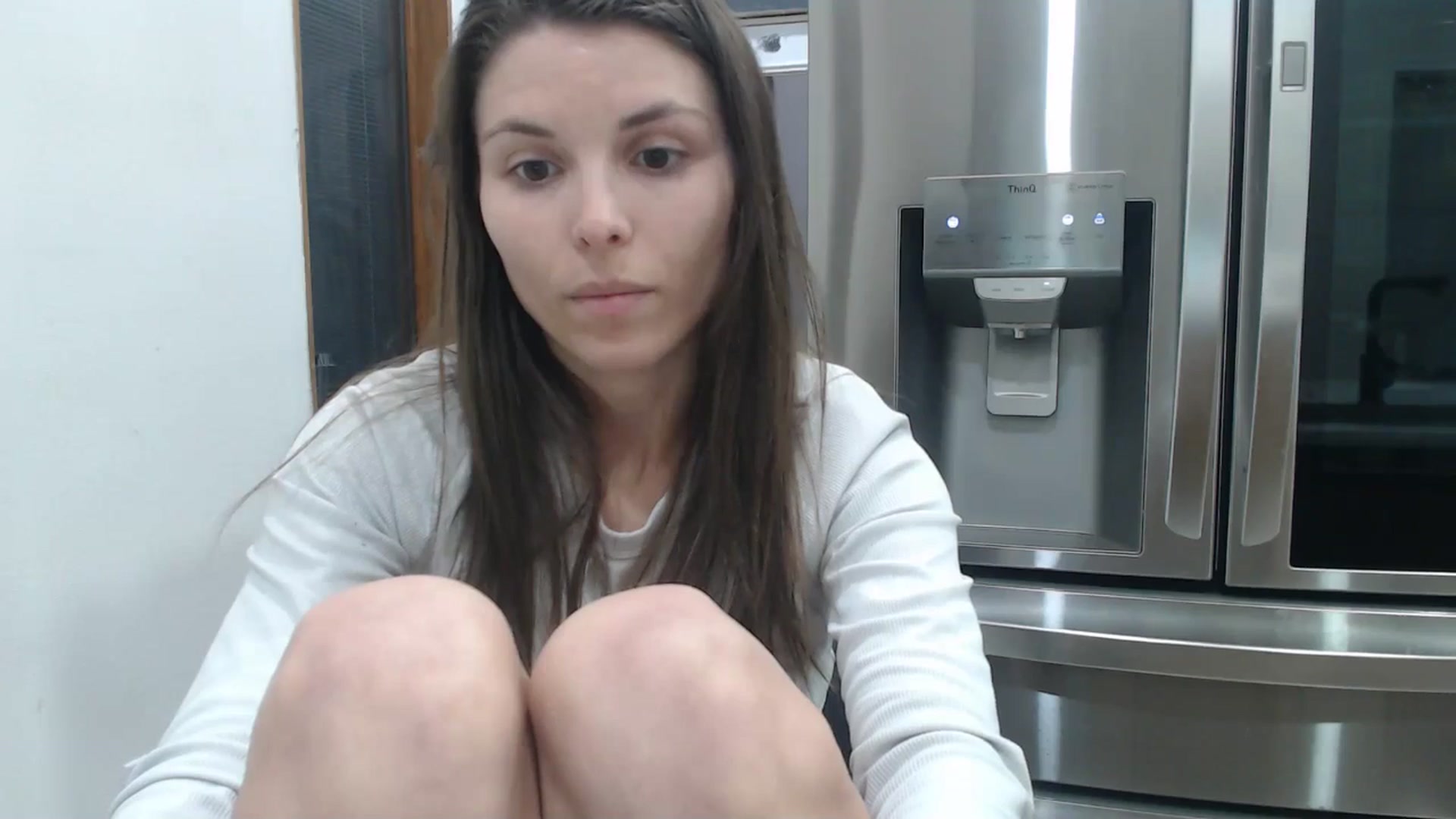 Gallery image thumbnail from le_lea's myfreecams stream on, 04/15/2025, 09:32 image 13 of 20