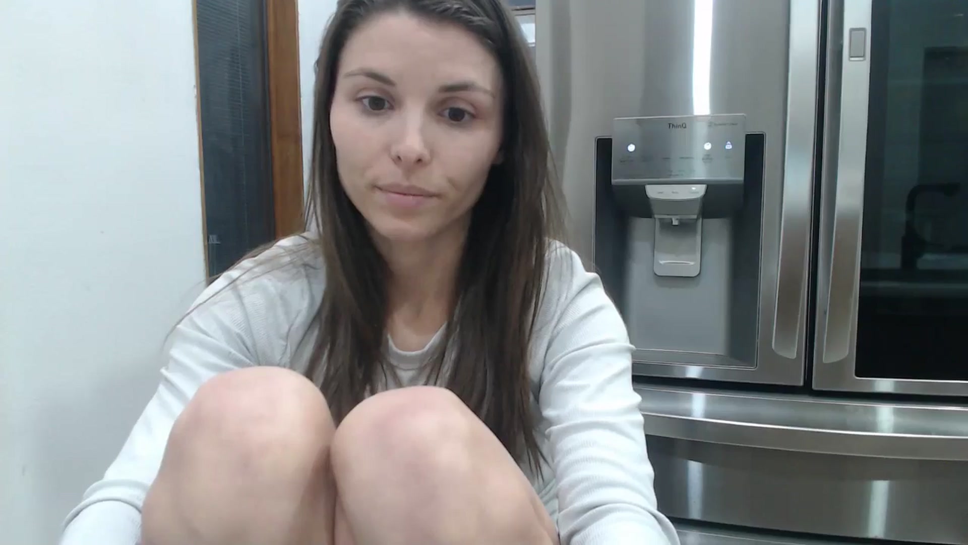 Gallery image thumbnail from le_lea's myfreecams stream on, 04/15/2025, 09:32 image 12 of 20