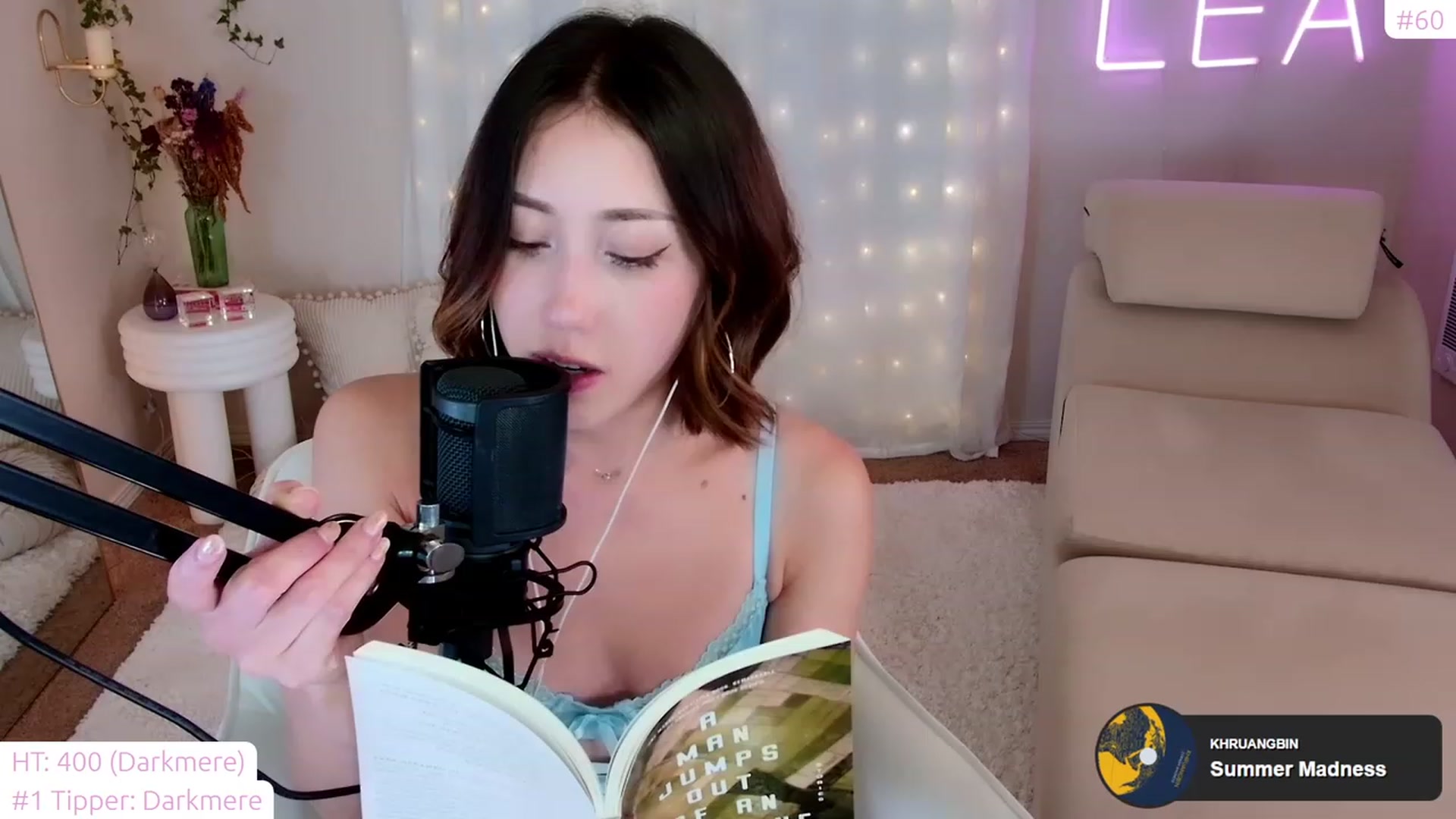 Gallery image thumbnail from lea_amano's myfreecams stream on, 11/26/2022, 10:00 image 11 of 20