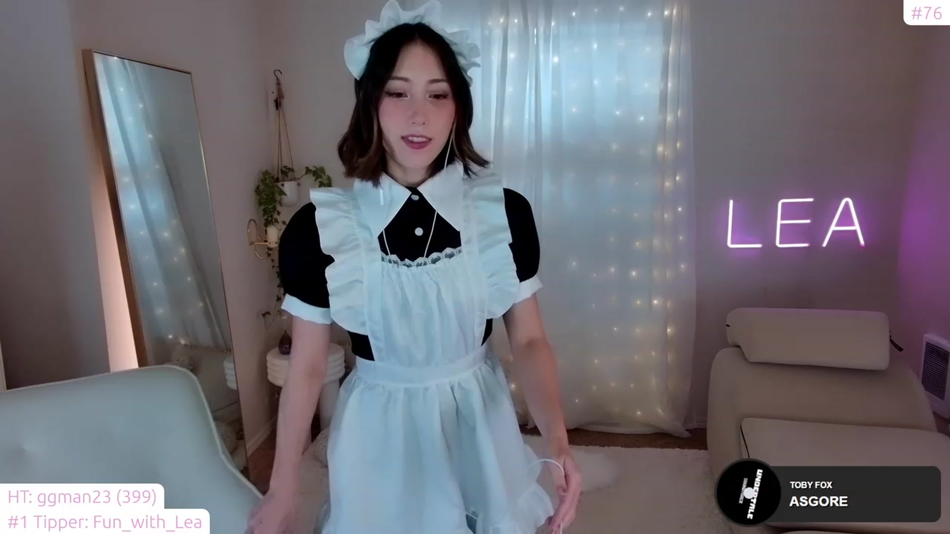 Gallery image thumbnail from lea_amano's myfreecams stream on, 12/15/2022, 21:32 image 2 of 20