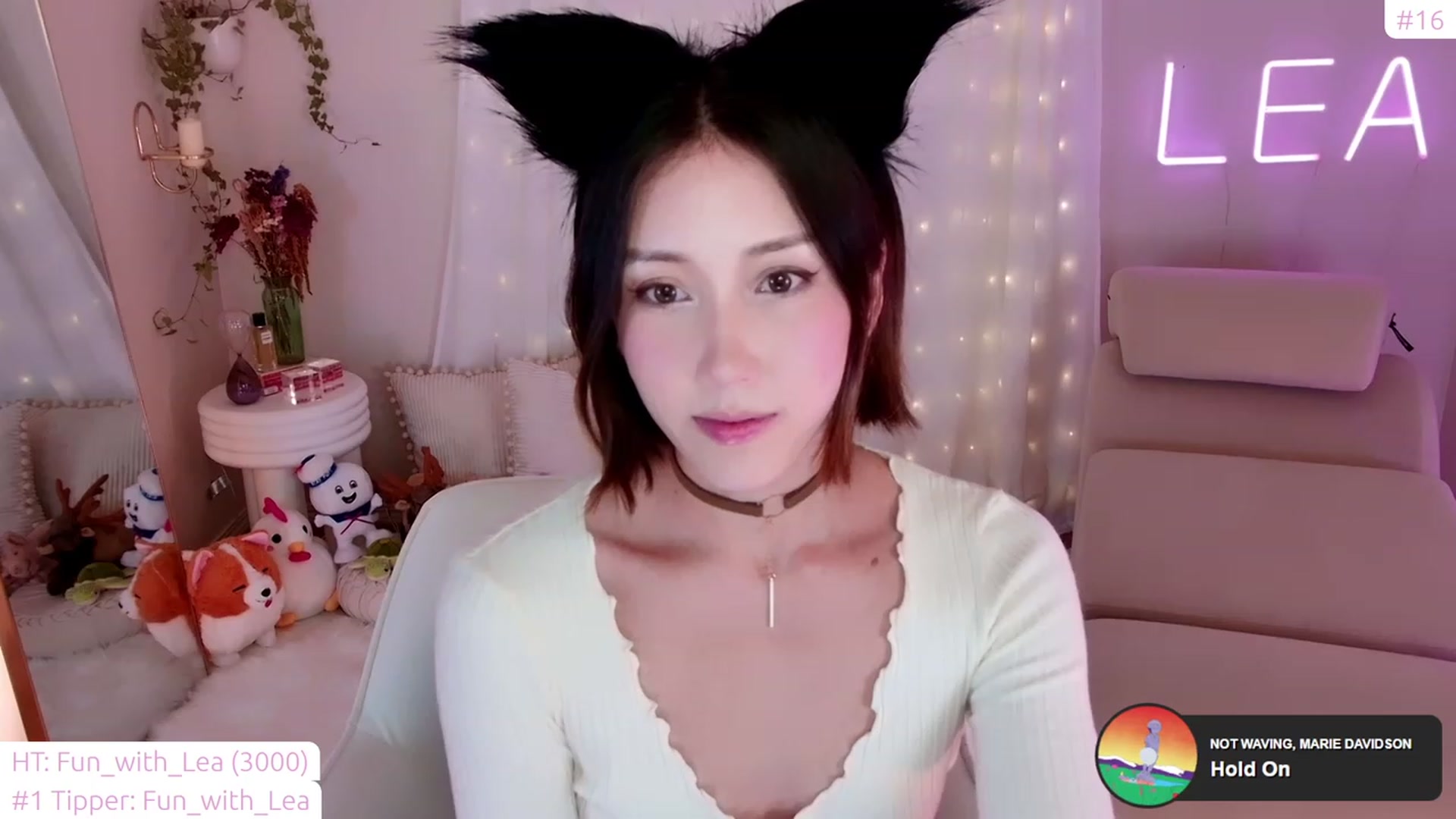 Gallery image thumbnail from lea_amano's myfreecams stream on, 02/17/2023, 07:43 image 7 of 20
