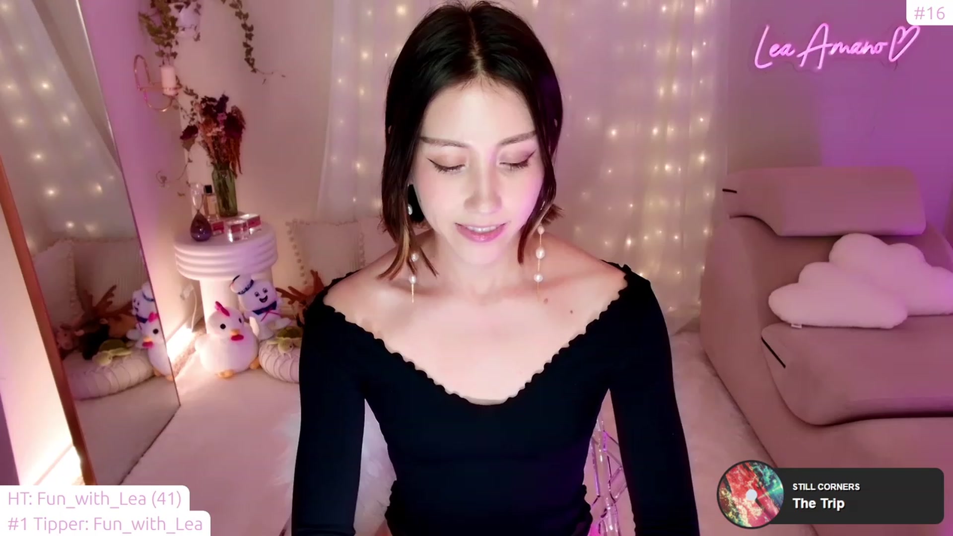 Gallery image thumbnail from lea_amano's myfreecams stream on, 02/24/2023, 08:29 image 8 of 20