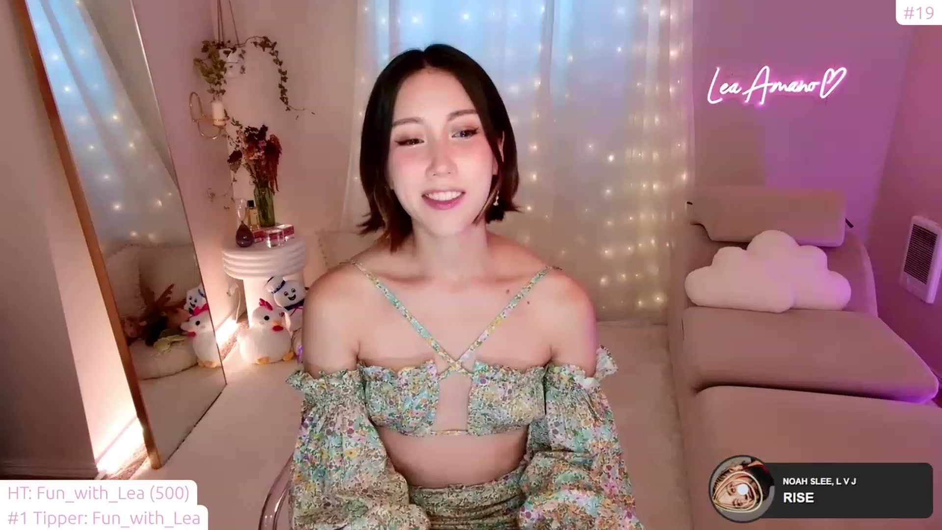 Gallery image thumbnail from lea_amano's myfreecams stream on, 02/26/2023, 22:20 image 3 of 20