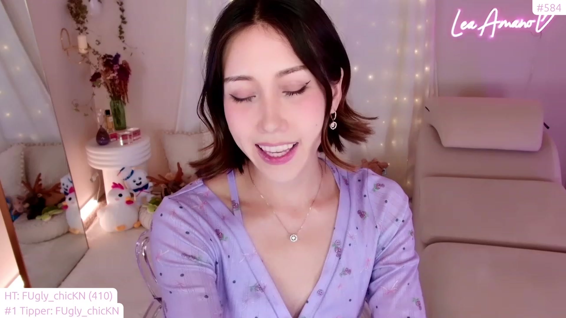 Gallery image thumbnail from lea_amano's myfreecams stream on, 03/04/2023, 05:50 image 6 of 20