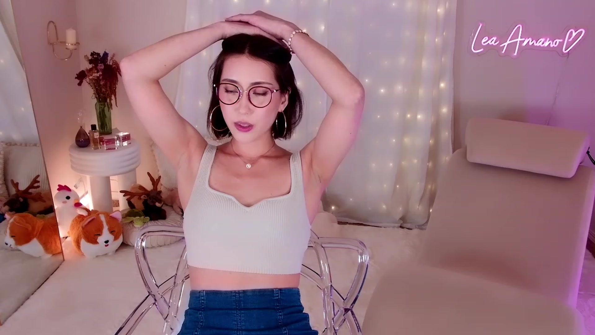 Gallery image thumbnail from lea_amano's myfreecams stream on, 04/19/2023, 05:04 image 1 of 20