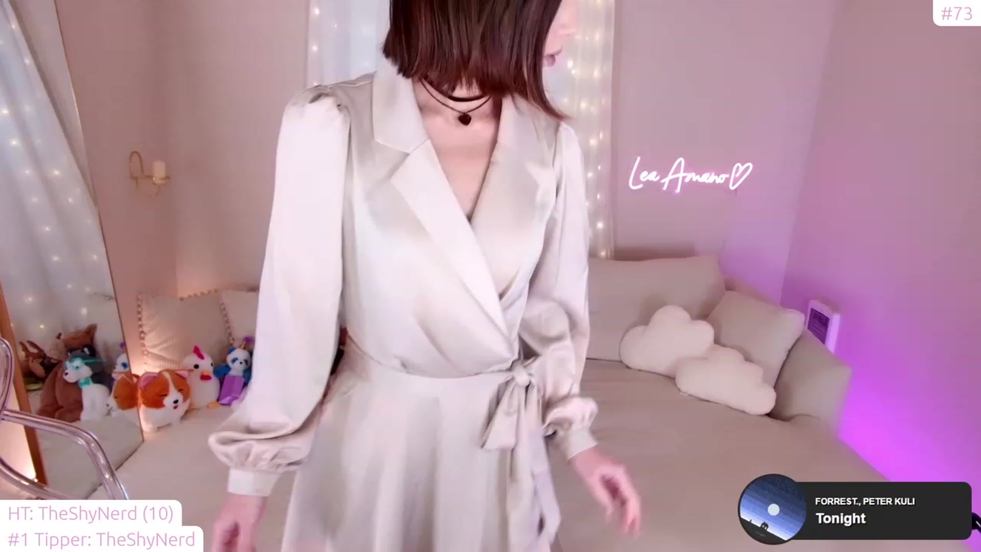 Gallery image thumbnail from lea_amano's myfreecams stream on, 04/27/2023, 04:30 image 1 of 20