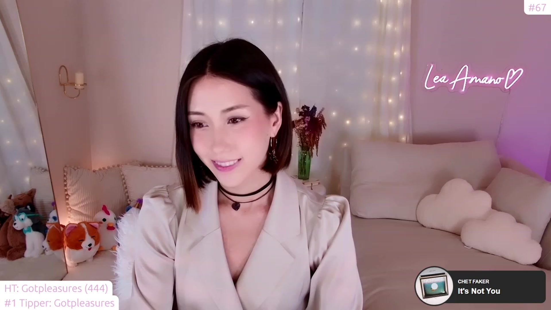 Gallery image thumbnail from lea_amano's myfreecams stream on, 04/27/2023, 04:30 image 7 of 20