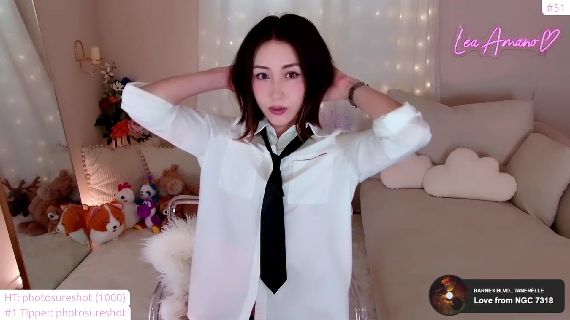 Gallery image thumbnail from lea_amano's myfreecams stream on, 05/27/2023, 01:02 image 10 of 20
