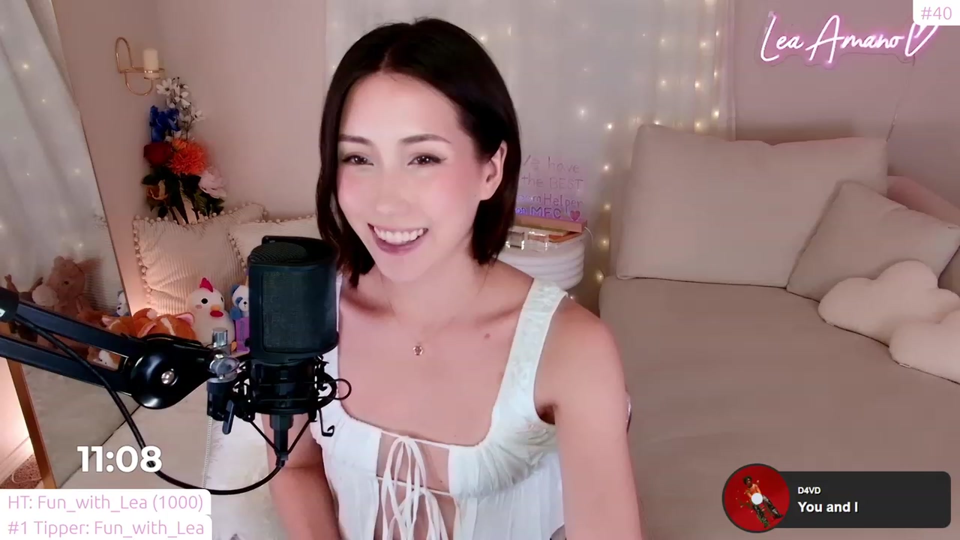 Gallery image thumbnail from lea_amano's myfreecams stream on, 06/05/2023, 06:12 image 16 of 20