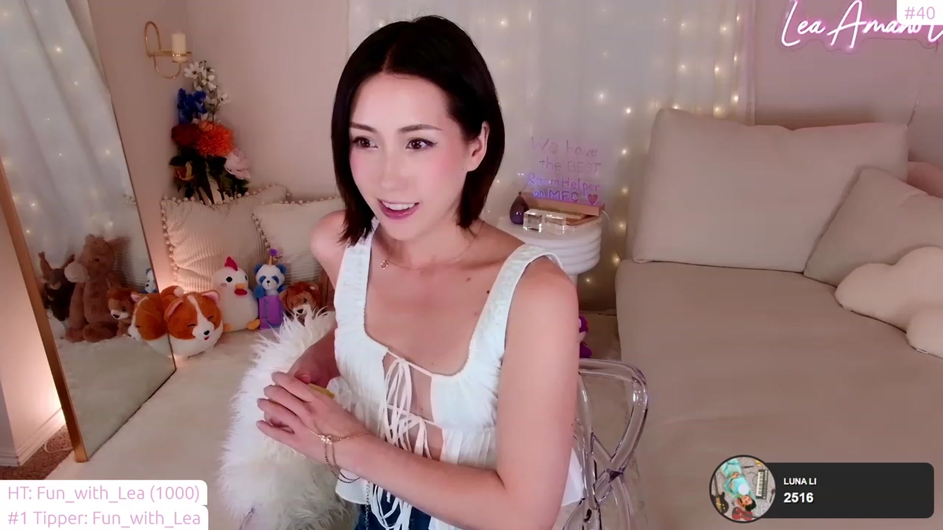 Gallery image thumbnail from lea_amano's myfreecams stream on, 06/05/2023, 06:12 image 14 of 20
