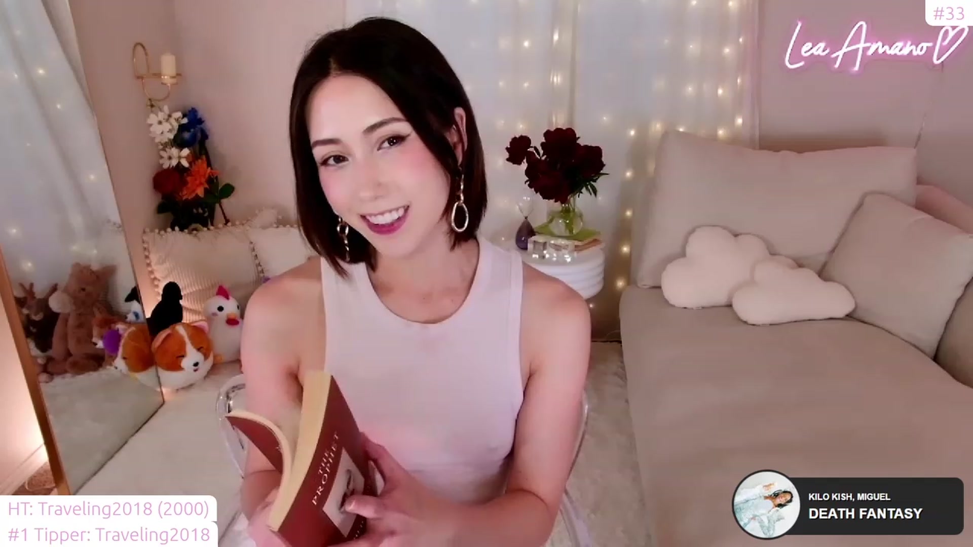 Gallery image thumbnail from lea_amano's myfreecams stream on, 06/09/2023, 03:26 image 14 of 20