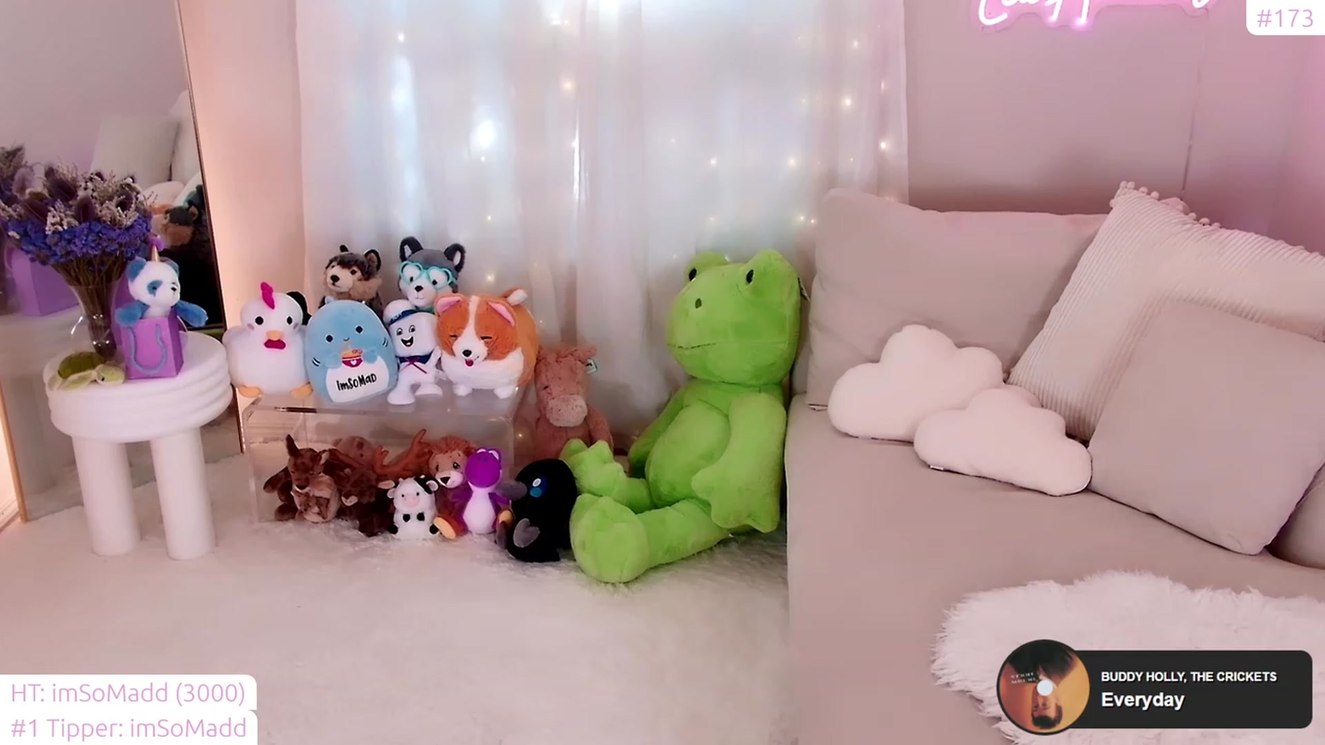 Gallery image thumbnail from lea_amano's myfreecams stream on, 08/26/2023, 01:43 image 1 of 20