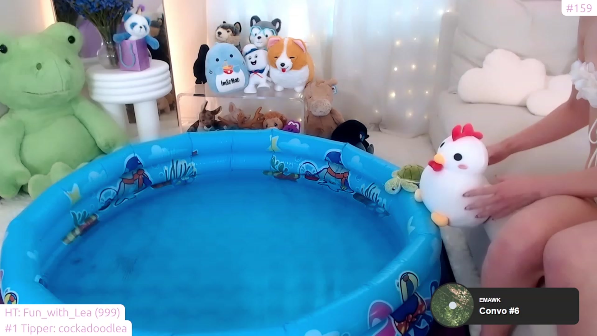 Gallery image thumbnail from lea_amano's myfreecams stream on, 08/28/2023, 24:00 image 3 of 20