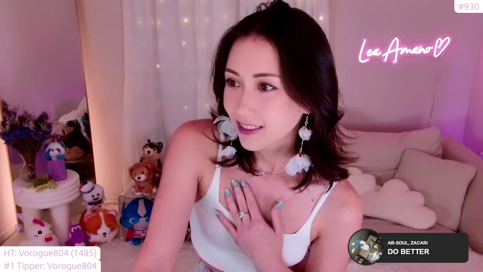 Gallery image thumbnail from lea_amano's myfreecams stream on, 11/07/2023, 04:03 image 2 of 20