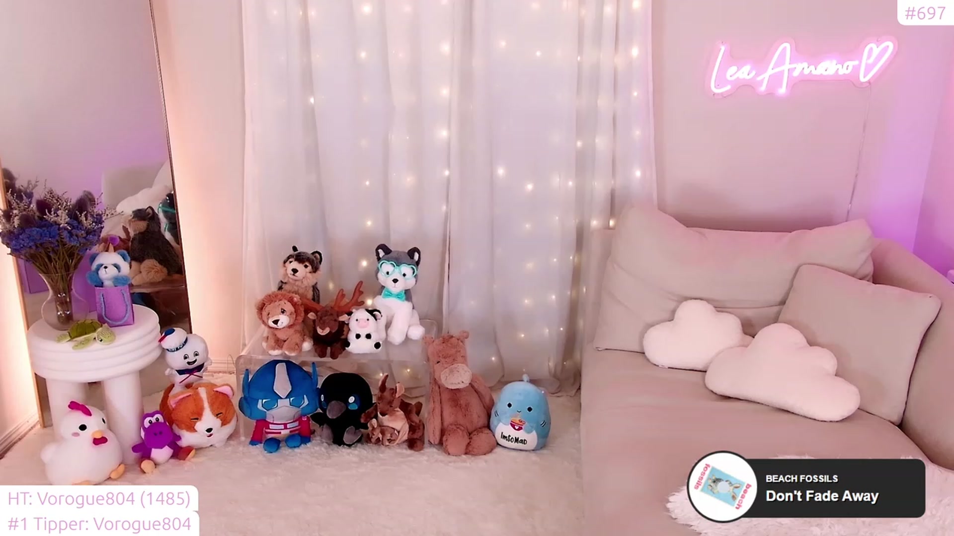 Gallery image thumbnail from lea_amano's myfreecams stream on, 11/07/2023, 04:03 image 19 of 20
