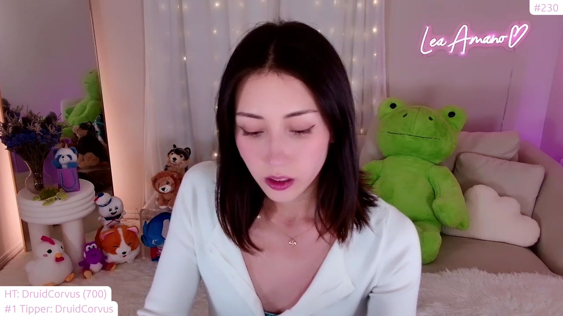 Gallery image thumbnail from lea_amano's myfreecams stream on, 11/10/2023, 06:59 image 5 of 20