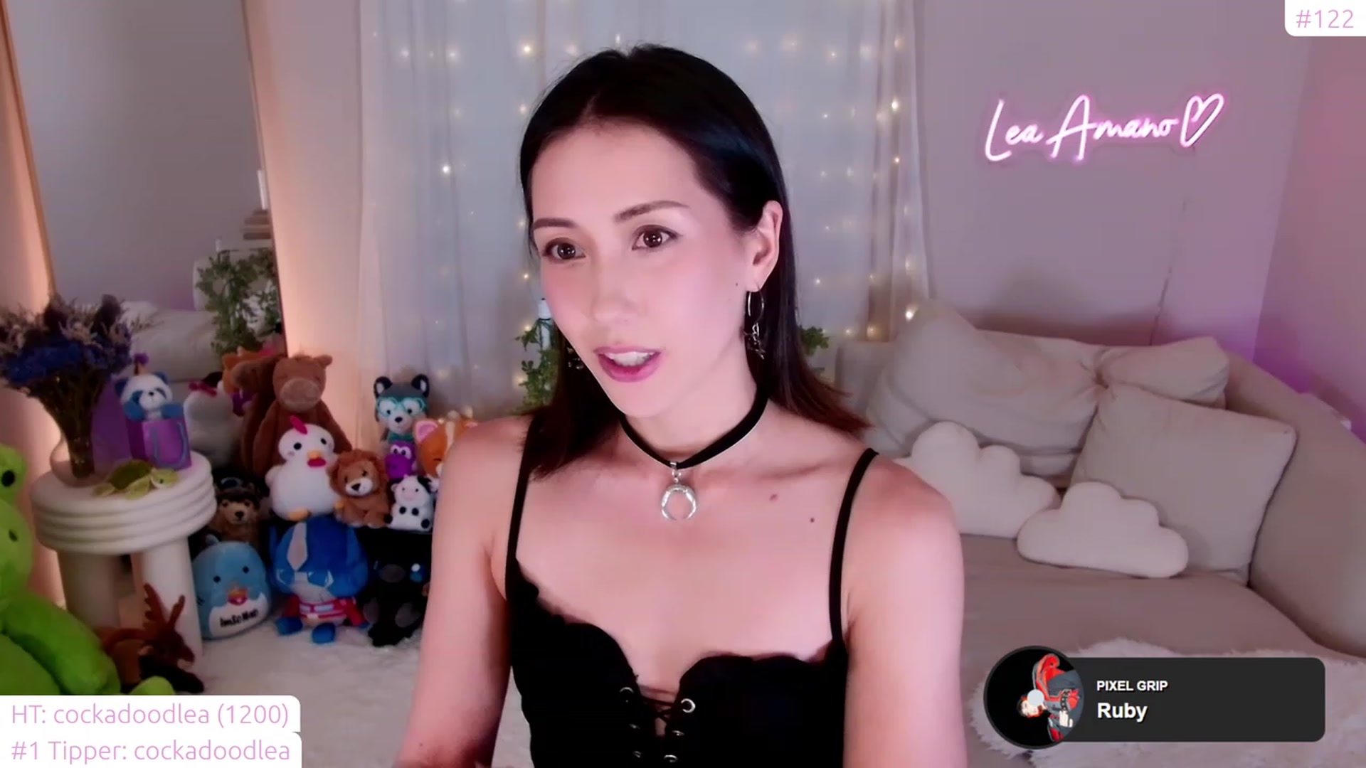 Gallery image thumbnail from lea_amano's myfreecams stream on, 11/15/2023, 04:41 image 8 of 20