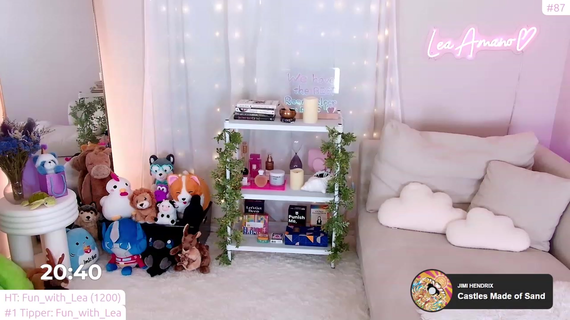 Gallery image thumbnail from lea_amano's myfreecams stream on, 11/17/2023, 06:22 image 16 of 20