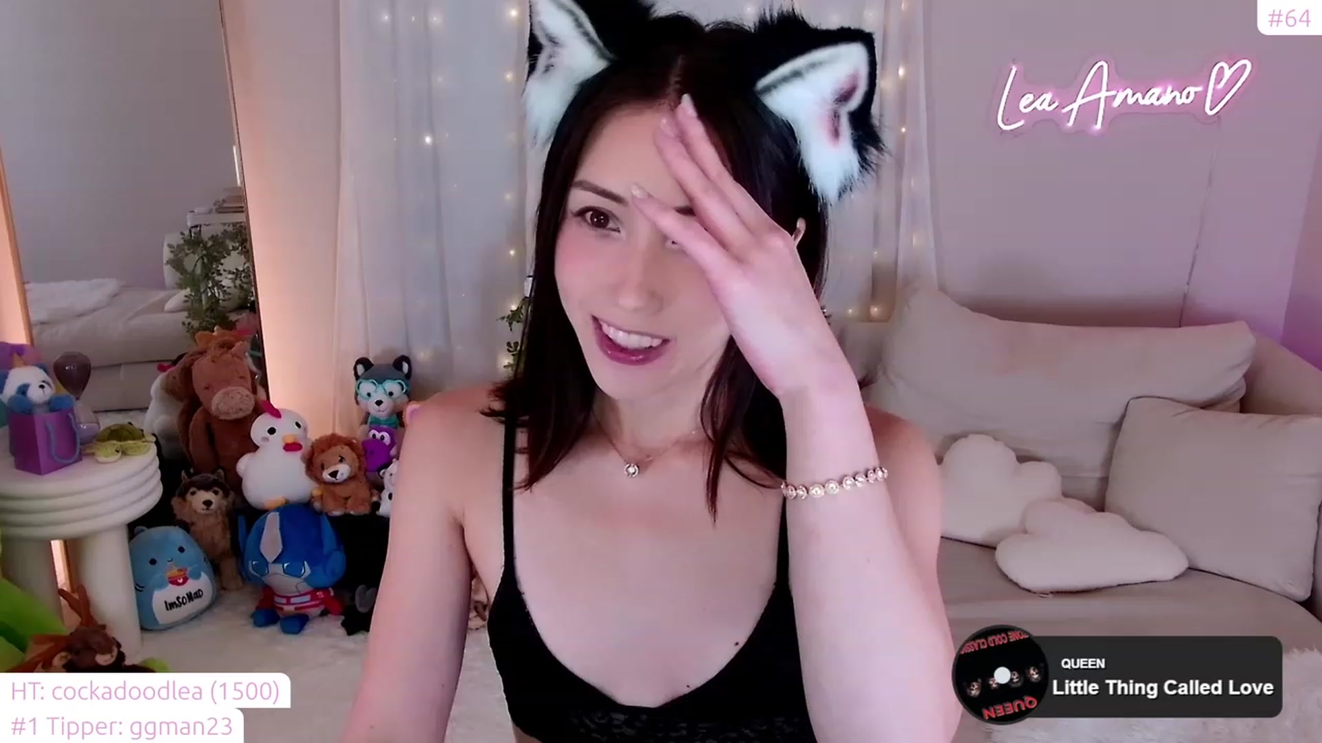 Gallery image thumbnail from lea_amano's myfreecams stream on, 11/19/2023, 04:50 image 11 of 20