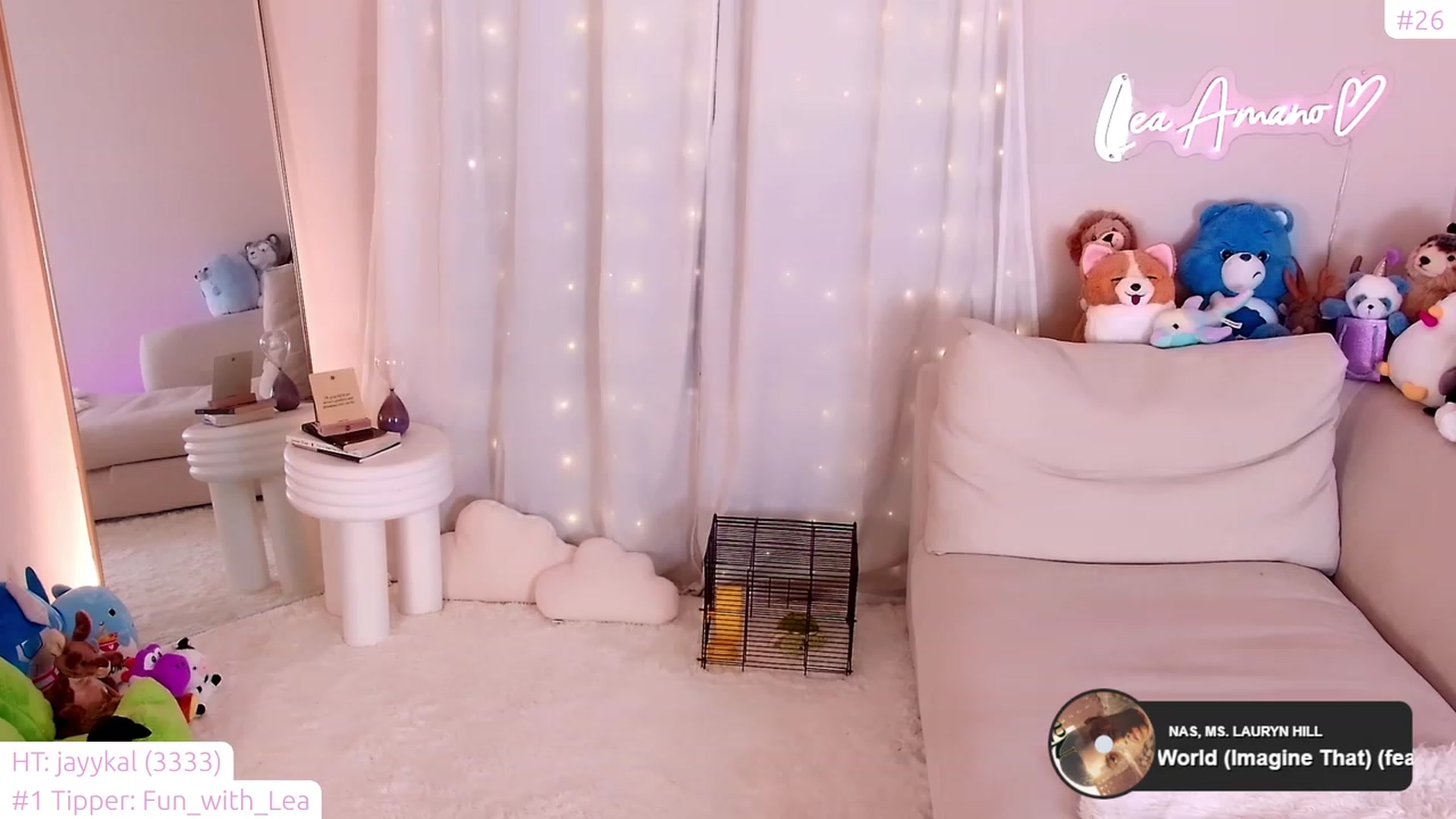 Gallery image thumbnail from lea_amano's myfreecams stream on, 12/08/2023, 06:46 image 10 of 20