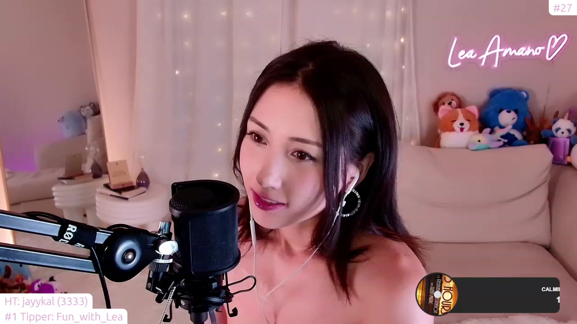 Gallery image thumbnail from lea_amano's myfreecams stream on, 12/08/2023, 06:46 image 19 of 20