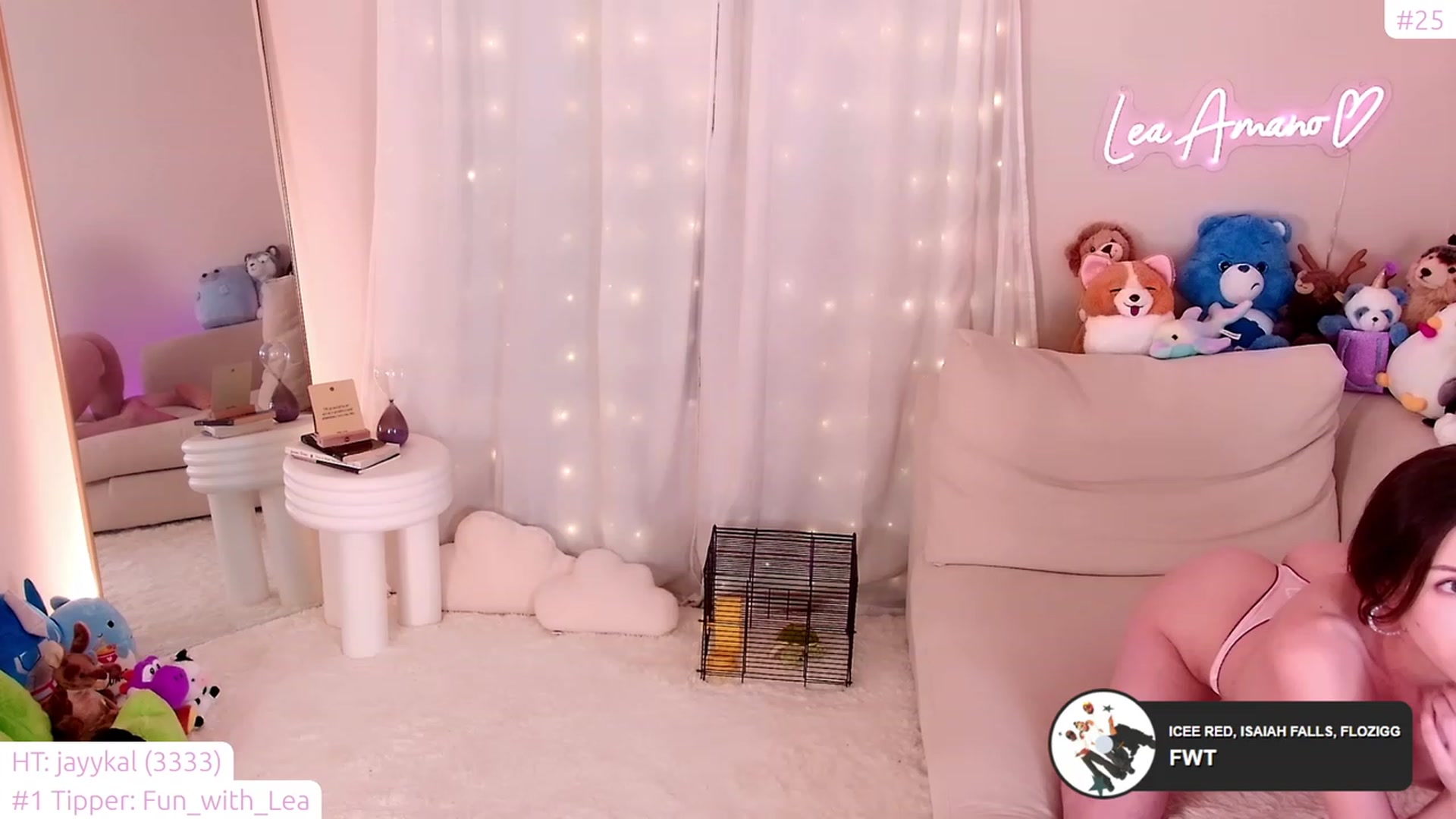 Gallery image thumbnail from lea_amano's myfreecams stream on, 12/08/2023, 07:27 image 5 of 20