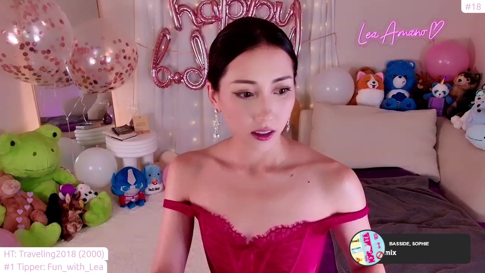 Gallery image thumbnail from lea_amano's myfreecams stream on, 12/10/2023, 05:04 image 11 of 20