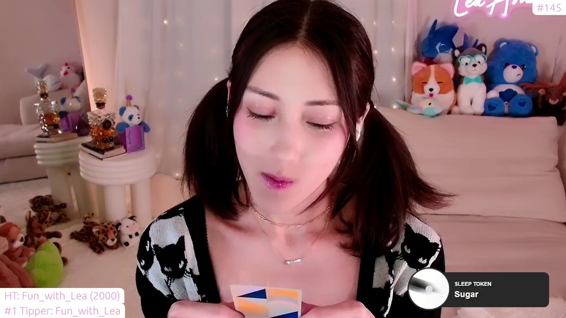 Gallery image thumbnail from lea_amano's myfreecams stream on, 01/19/2024, 05:52 image 7 of 20