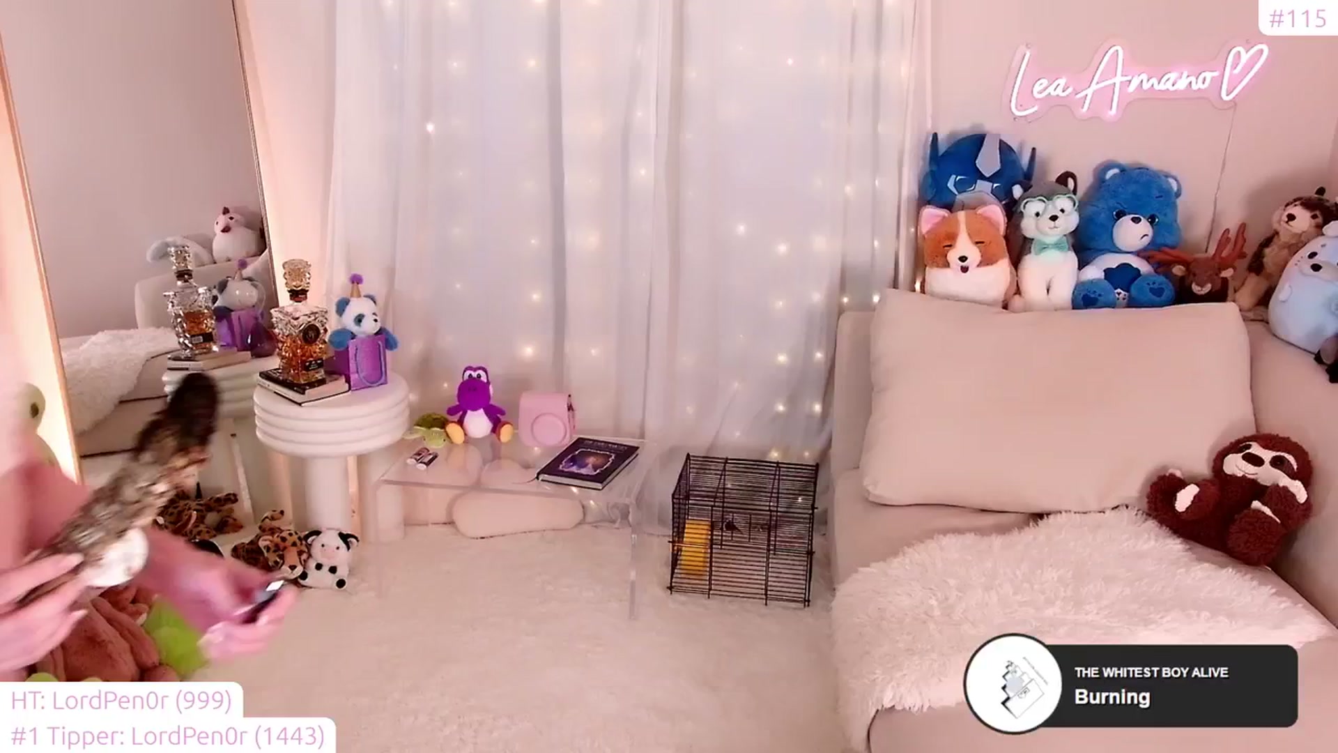 Gallery image thumbnail from lea_amano's myfreecams stream on, 01/24/2024, 05:37 image 4 of 20