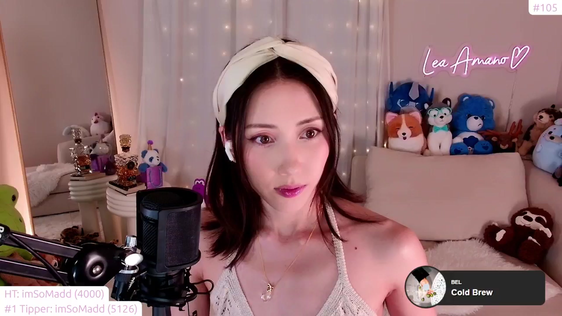 Gallery image thumbnail from lea_amano's myfreecams stream on, 01/24/2024, 06:45 image 11 of 20