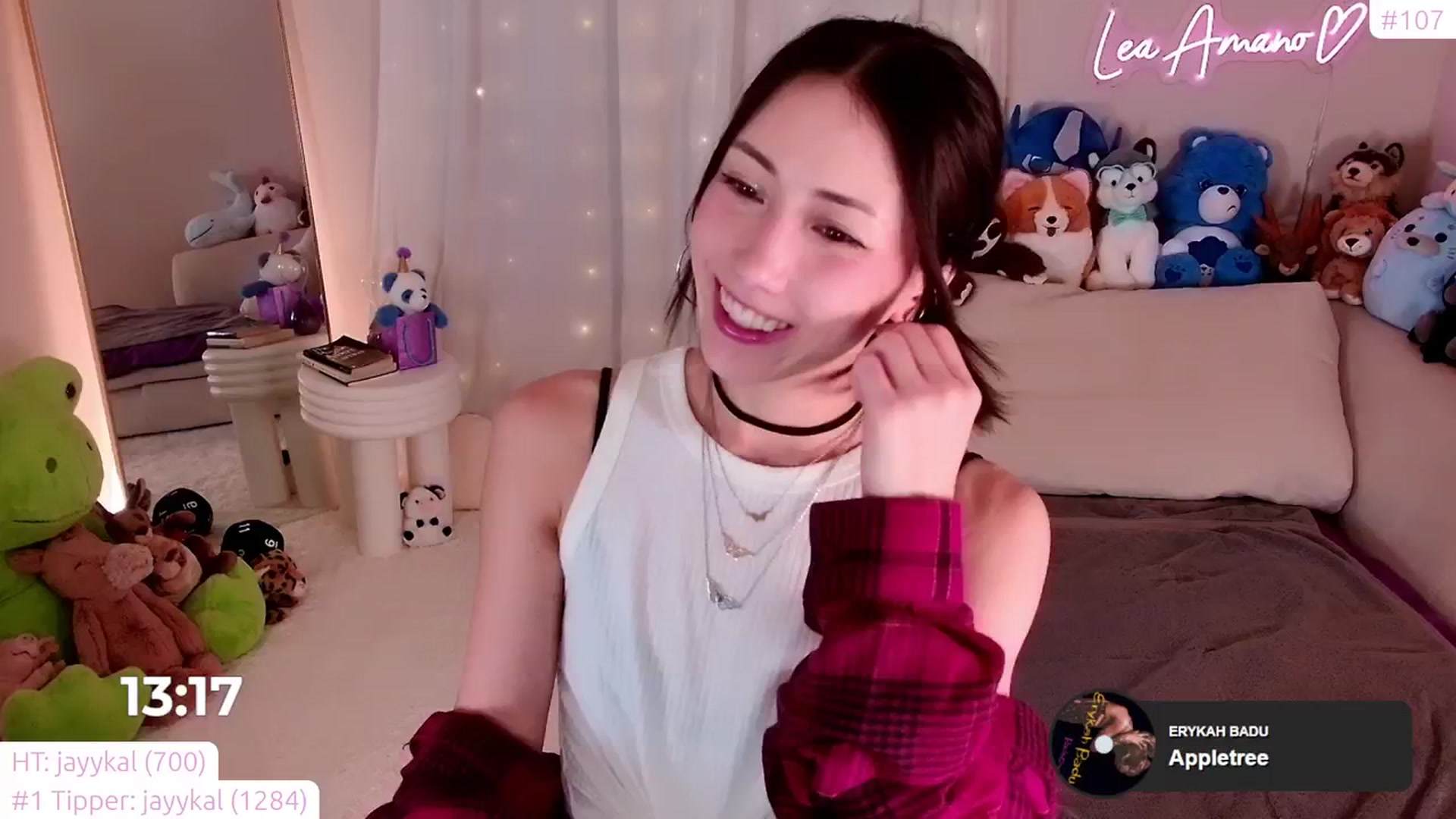 Gallery image thumbnail from lea_amano's myfreecams stream on, 01/26/2024, 05:47 image 5 of 20