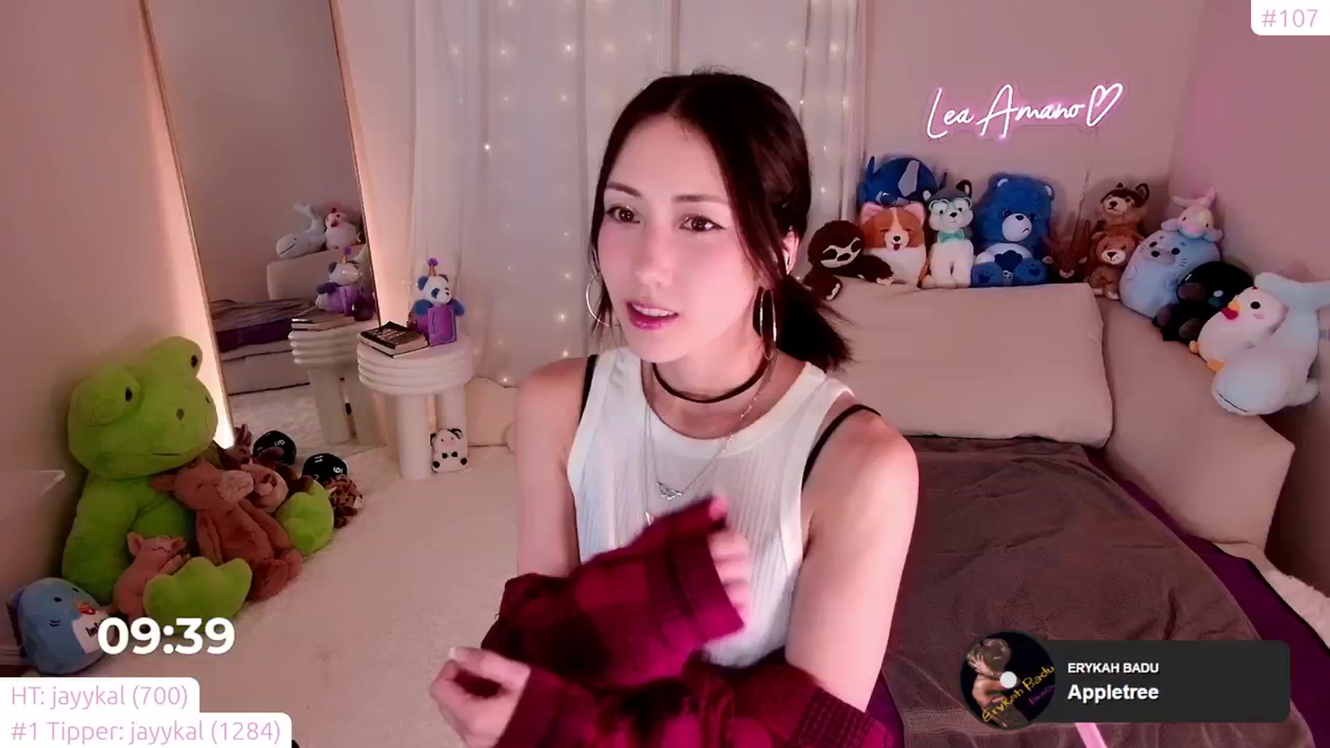 Gallery image thumbnail from lea_amano's myfreecams stream on, 01/26/2024, 05:47 image 7 of 20