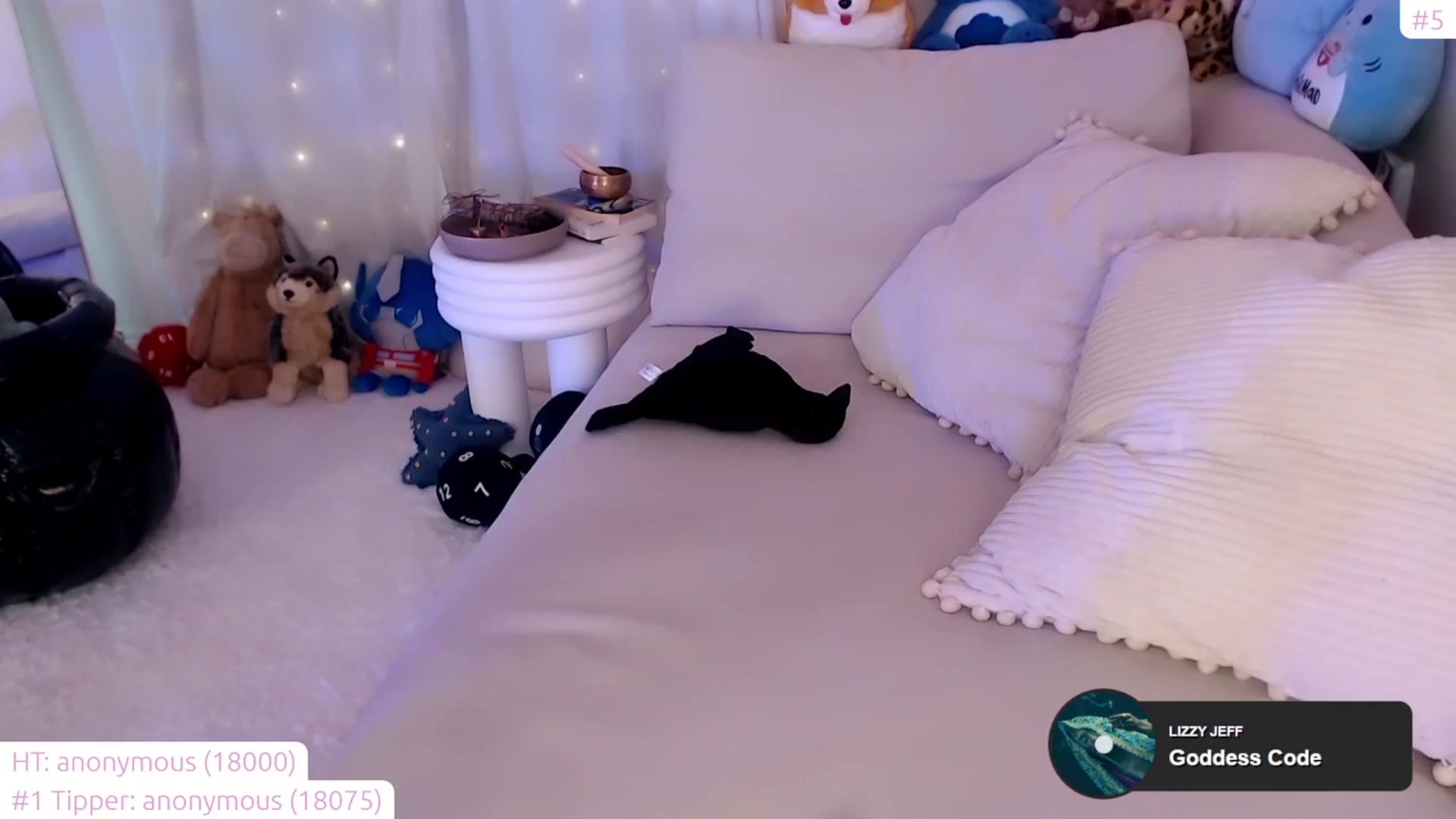 Gallery image thumbnail from lea_amano's myfreecams stream on, 03/17/2024, 03:30 image 8 of 20